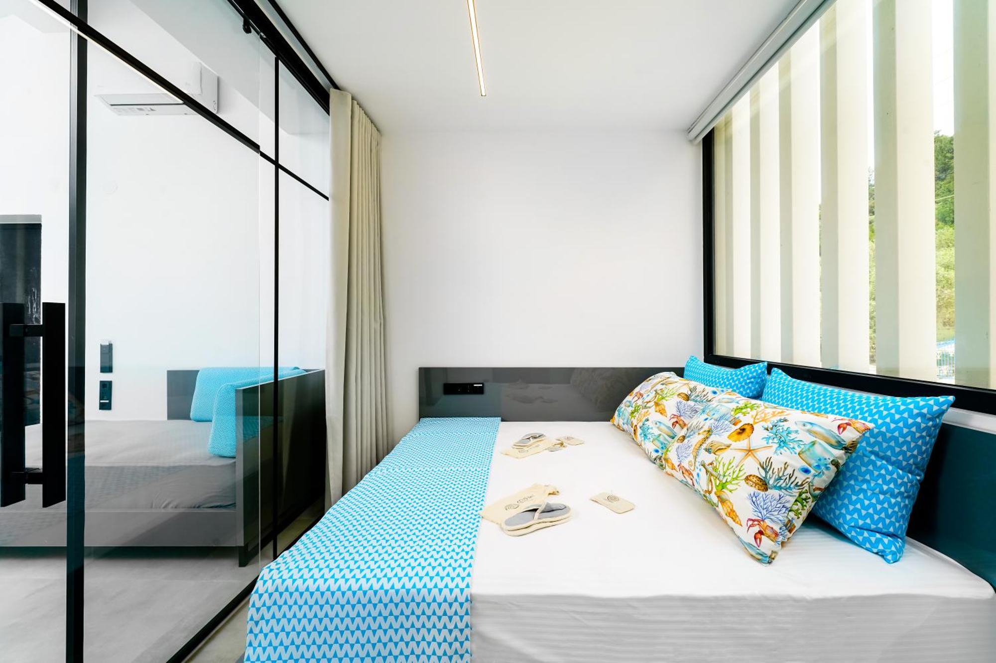 Mythodea Prive Luxury Suites Chrysi Ammoudia Luaran gambar
