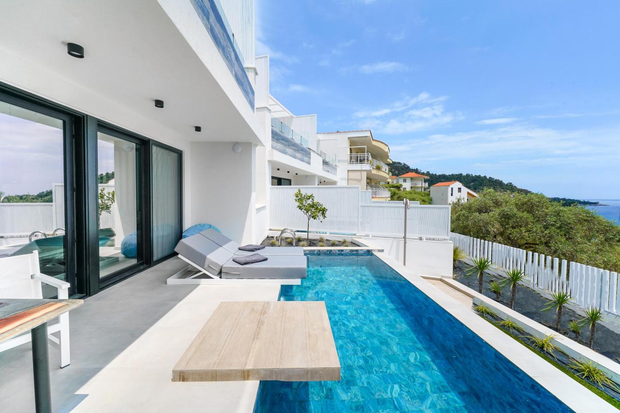 Mythodea Prive Luxury Suites Chrysi Ammoudia Luaran gambar
