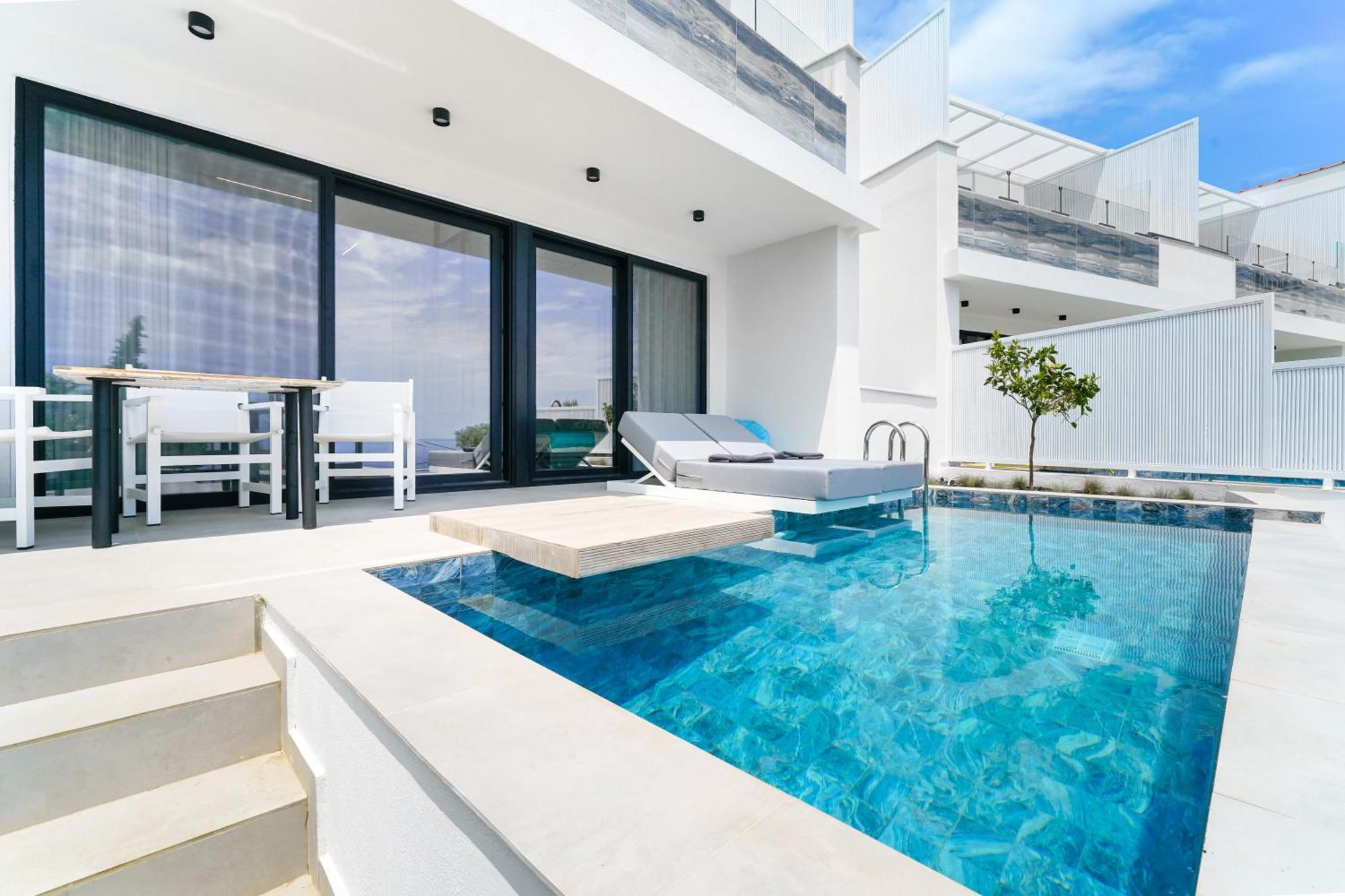 Mythodea Prive Luxury Suites Chrysi Ammoudia Luaran gambar